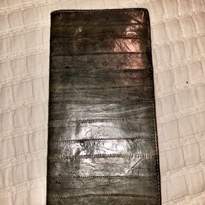 VTG Genuine Eel skin wallet